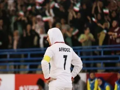 کارگردان «عرق سرد» در «نقطه سرشب»