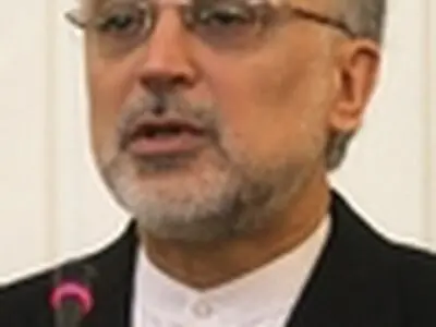 دستگیری ۴ خرابکار در سازمان انرژی اتمی / استمرار حملات اینترنتی