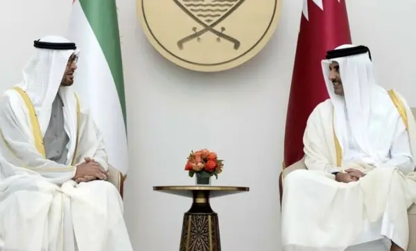 گفت‌وگوی تلفنی امیر قطر و رئیس امارات
