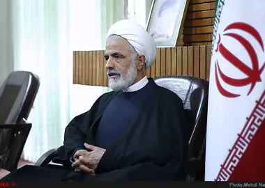 انصاری: اجرای قانون اساسی را باید به یک مطالبه عمومی تبدیل کنیم
