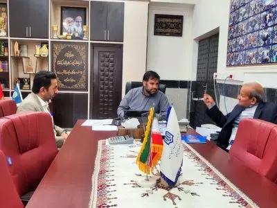 تفاهم‌نامه احداث مدرسه سه‌کلاسه چاه‌دازو دلگان منعقد شد/ چهارمین مدرسه خیر «علی ساعدی» در سیستان و بلوچستان