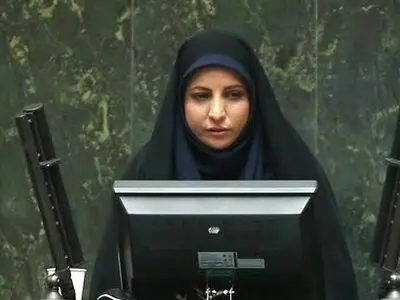 موضع صالحی دربرابر اقدامات فرای قانون دستگاه‌های موازی فرهنگی مشخص نیست