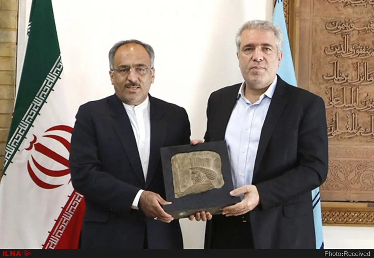 سردیس سرباز هخامنشی تحویل سازمان میراث فرهنگی شد