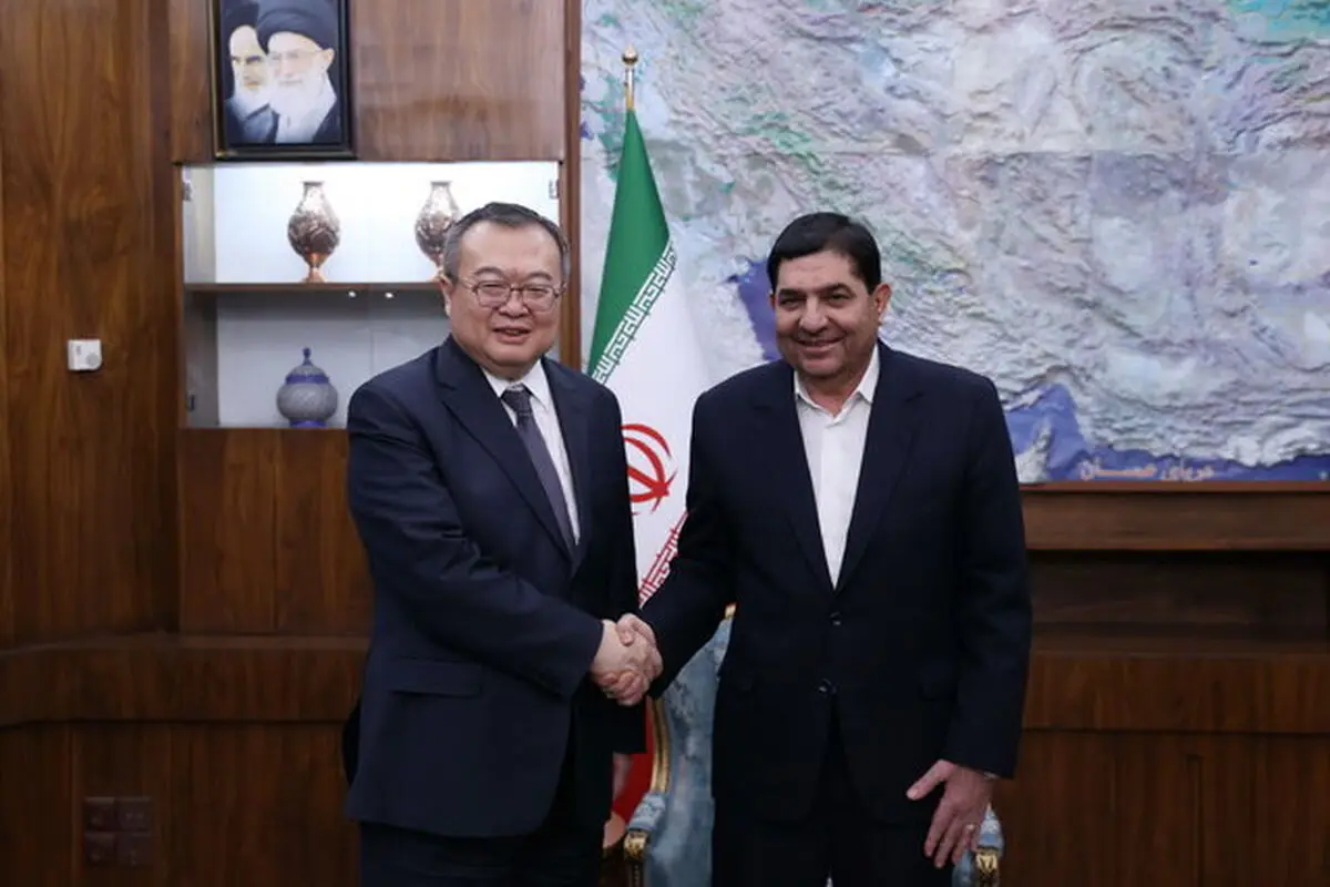 مخبر مطرح کرد: اعلام آمادگی برای فراهم کردن بستر سرمایه‌گذاری چین در ایران