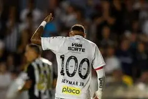 ویدئو: تمرینات خانگی نیمار و لحظات شیرین همراه دخترش