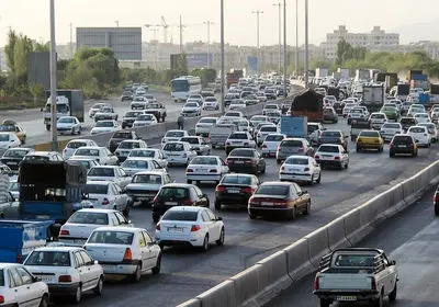 ترافیک سنگین در آزادراه تهران - شمال