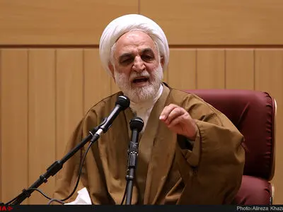 سوت زدن سخنگوی قوه‌قضاییه در جمع دانشجویان دانشگاه شریف+فیلم 