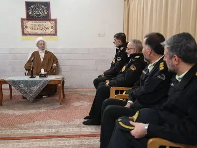 باید مراقب تداوم دشمنی‌ها و طراحی توطئه‌های جدید بود/دشمنان خاموش نشده‌اند