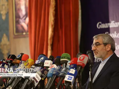 مجلس صیانة الدستور الایرانی یصادق على لائحة حمایة الاطفال والناشئة
