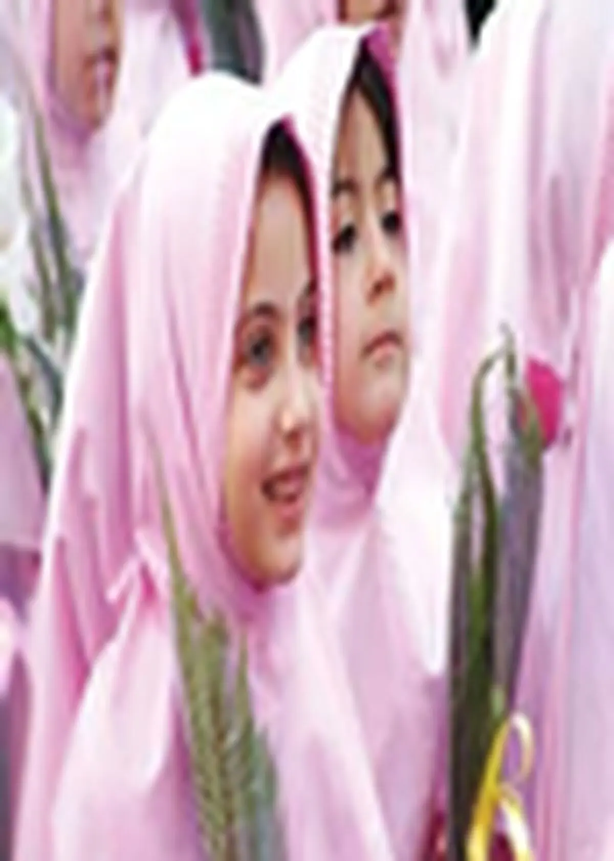 بیش از ۷۰۰ دانش آموز کلاس اولی میاندورد جشن شکوفه ها برپا می کنند