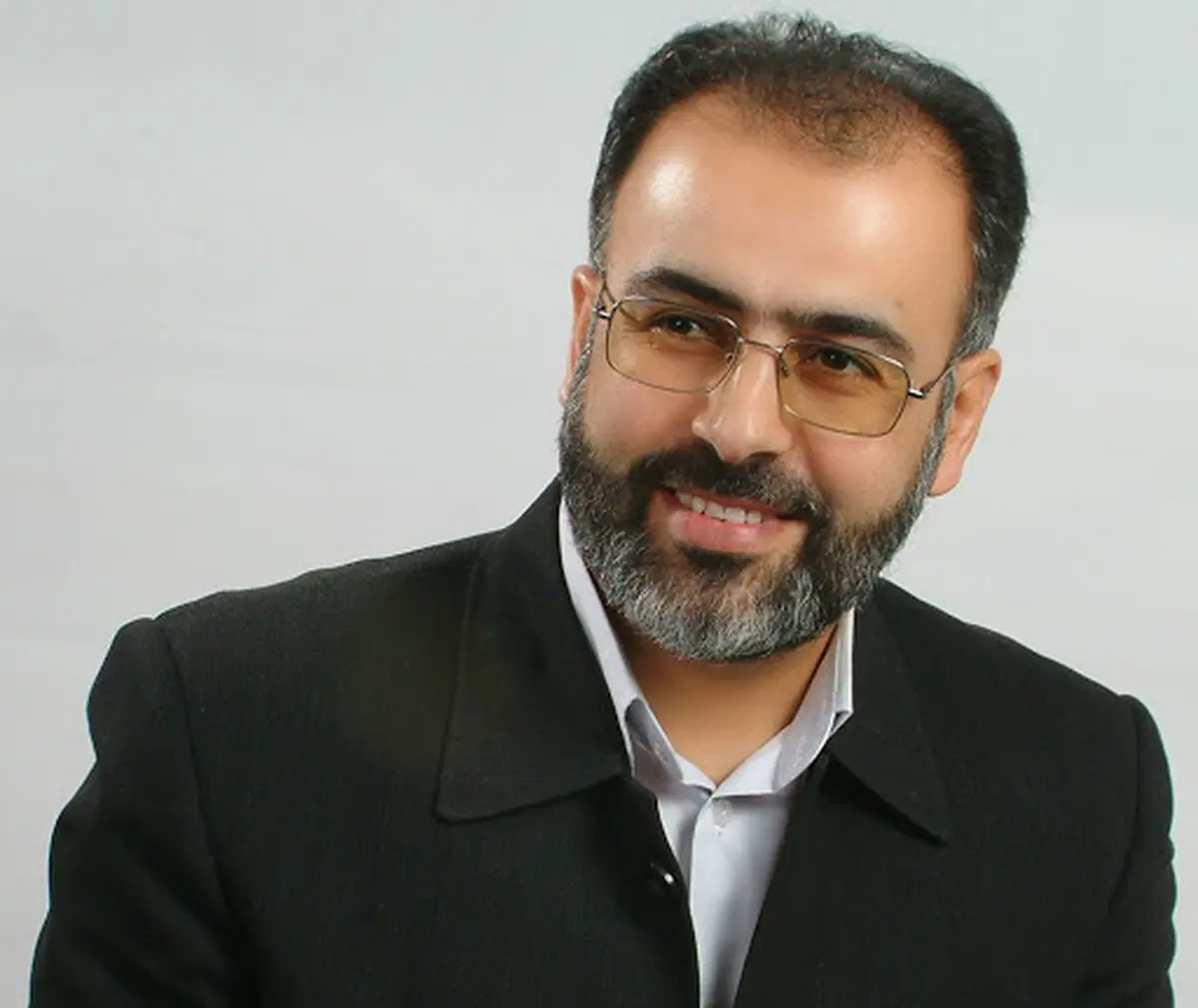 باید به جای کدخدا به خدا اعتماد کرد
