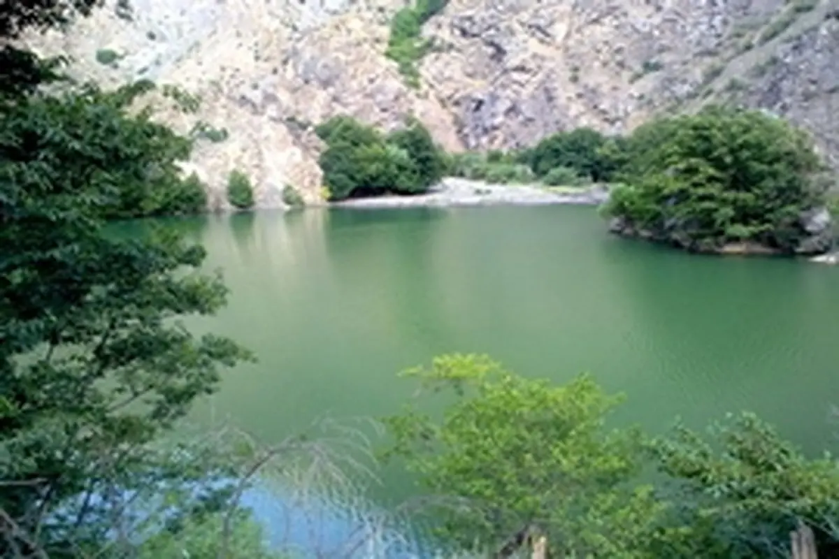 کنترل سیل در روستای ولیدر طارم با اجرای طرح آبخیزداری