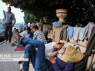از تمینِ بلوچستان تا خوابگاهی در تهران/ شهر روی شانه‌های مهاجرین ایستاده است