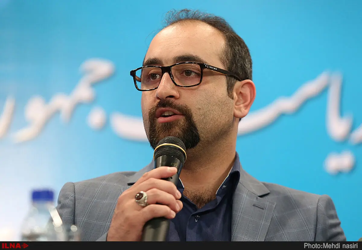 نمی‌توان رفراندومی برگزار کرد که ضمانت اجرای آن در هاله‌ای از ابهام است/ قانون‌گذاران برای همه شهرها نسخه یکسانی می‌پیچنند