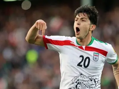 شکایت سردار آزمون از مجری تلویزیون به دلیل اتهام استفاده از مخدر!