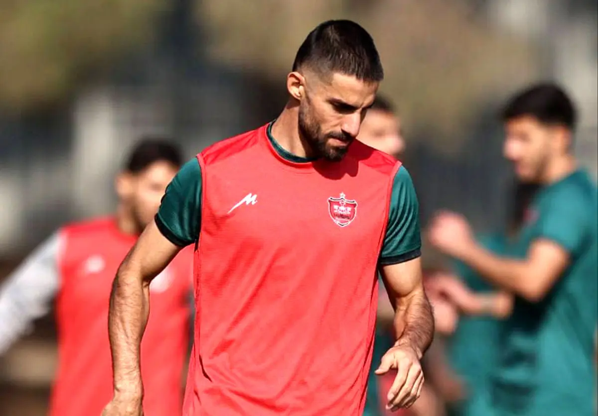 مدافع پرسپولیس و پروسه فراموشی پنالتی جنجالی