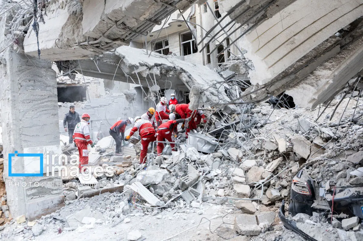 شهادت هفت غیرنظامی در حمله صهیونیستی-آمریکایی به روستای کارخانه کنگاور