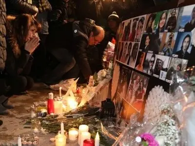 Tehran asks Paris to read black boxes of Ukrainian plane