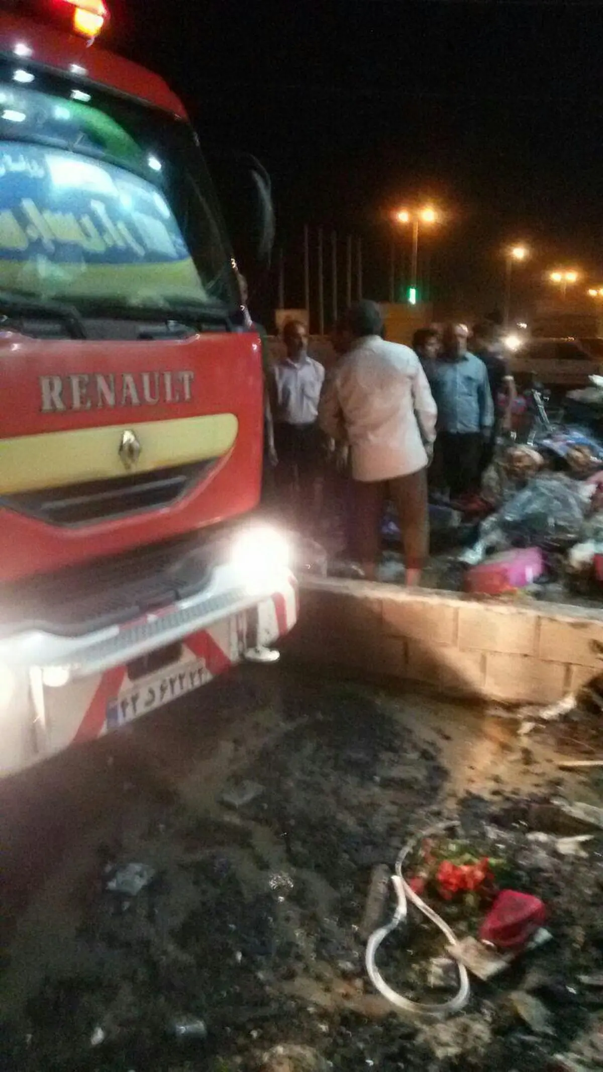 آتش‌سوزی فروشگاه فرش در شهرستان دزفول