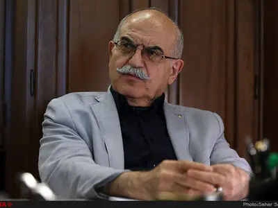 مراسم تشییع پیکر مرحوم «بهمن کشاورز» برگزار شد + تصاویر