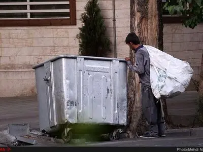 دستور توقف فعالیت در گودهای غیرقانونی تفکیک زباله را صادر کنید/ مافیایی که کودکان را در معرض خطر قرار می‌دهد!