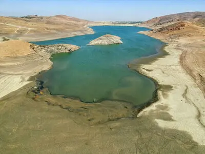 کاهش شدید ذخیره سد کمال‌صالح اراک؛ ذخیره قابل استفاده کمتر از یک ماه