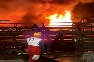 حریق کارخانه لبنیات آمل مهار شد/ استقرار ۲۳ تیم امدادی هلال‌احمر در محل حادثه