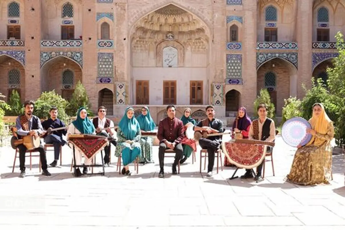 نماهنگ گروه آوادون در کاروانسرای گنجعلی‌خان کرمان ضبط شد