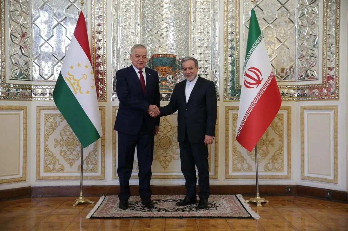وزیرامور خارجه تاجیکستان فرا رسیدن سالگرد جشن ملی جمهوری اسلامی ایران‌ را  تبریک گفت