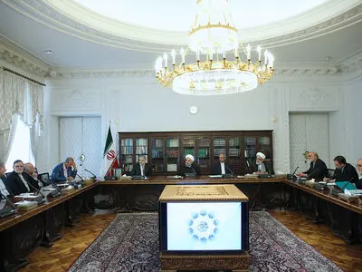 موافقت هیات امنای صندوق توسعه ملی با استعفای صفدرحسینی