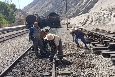 اعتراض کارگران شرکت «تراورس» به تبعیض/ مسئولان می‌گویند بودجه نداریم! 