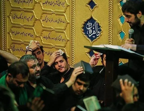 عکس | مهدی رحمتی در مراسم شب قدر