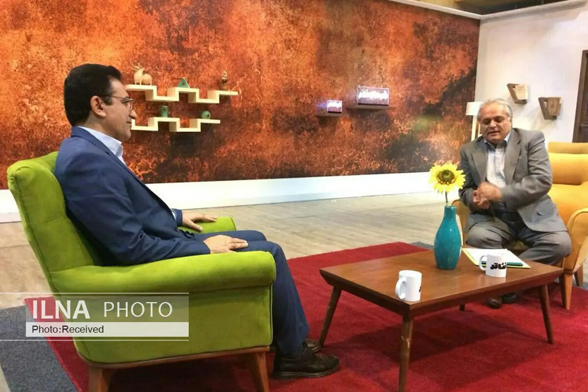 مدیر تئاتر باید توان «نه گفتن، ریسک کردن و شنیدن نقد» داشته باشد/ گفتگوی دوسویه، راه‌حلی برای تعامل با دستگاه‌های نظارتی