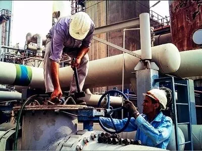 نیروهای ارکان ثالث نفت: وعده‌ها محقق نشد/ تبدیل وضعیت همچنان نامعلوم است 