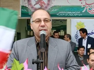 حرکت دانش آموزان و دانشجویان در 13 آبان، انقلاب اسلامی را تداوم بخشید
