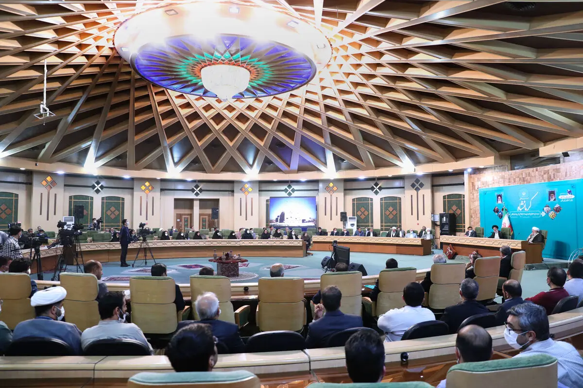 هر مدیری که با نگاه تحول‌گرایانه دولت سیزدهم سازگاری ندارد باید کنار برود