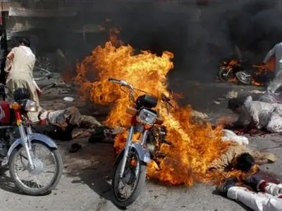 شهادت ۲۰ نفر از عزاداران حسینی در انفجار تروریستی در پاکستان