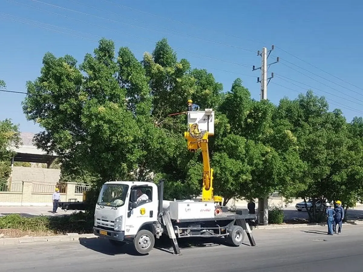 اجرای مانور جهادی در 15 کیلومتر از شبکه های برق دوگنبدان