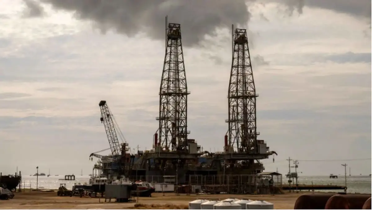 واشنگتن اجازه فروش نفت ونزوئلا به کوبا را صادر کرد