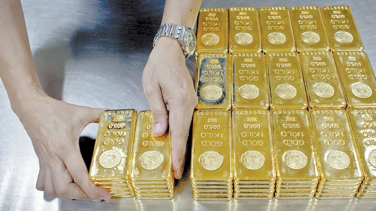 افزایش قیمت جهانی طلا هم‌زمان با کاهش ارزش دلار