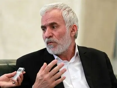 ادعای زاکانی علیه پزشکیان دروغ است/ زاکانی باید استغفار کند