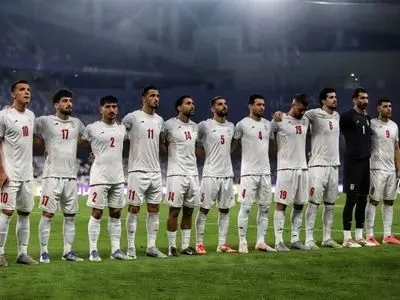 بازی‌های تیم ایران را از آمریکا به مکزیک منتقل کنید