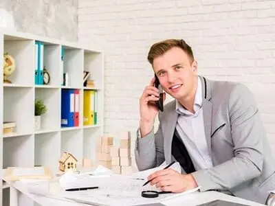 Iranian Brokers in Montreal