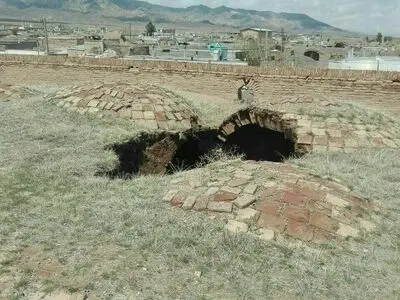 تخریب کاروانسرای تاریخی زین آباد بجستان در پی بارندگی های بهاری