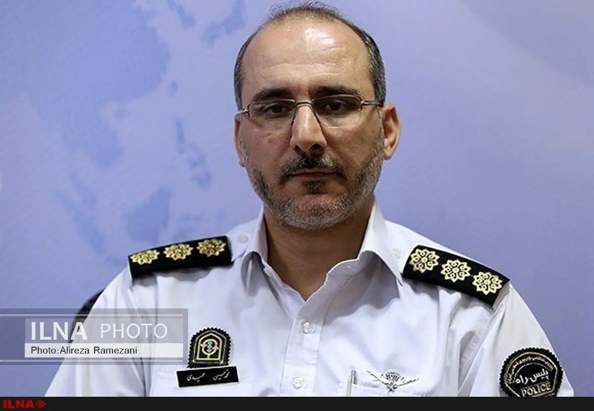 کمبود اتوبوس برای جابجایی زائران در مهران/ ترافیک مهران روان است 
