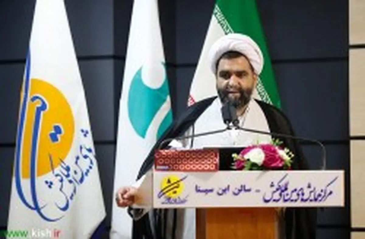 مهر تایید امام جمعه کیش بر اقدامات دکتر مظفری در جهت رونق اقتصادی