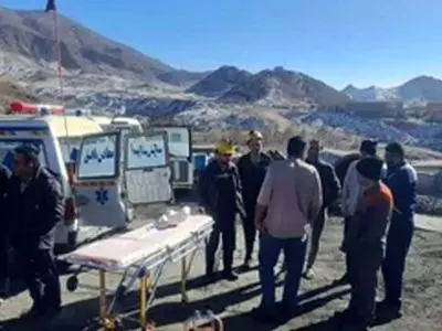 پایان عملیات امداد و نجات معدن کوشک بافق/ حادثه فوتی نداشت/ دو مصدوم به بیمارستان اعزام شدند