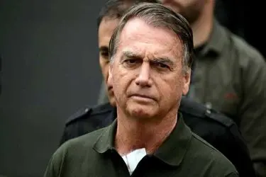 بولسونارو در زندان دچار جراحت شد