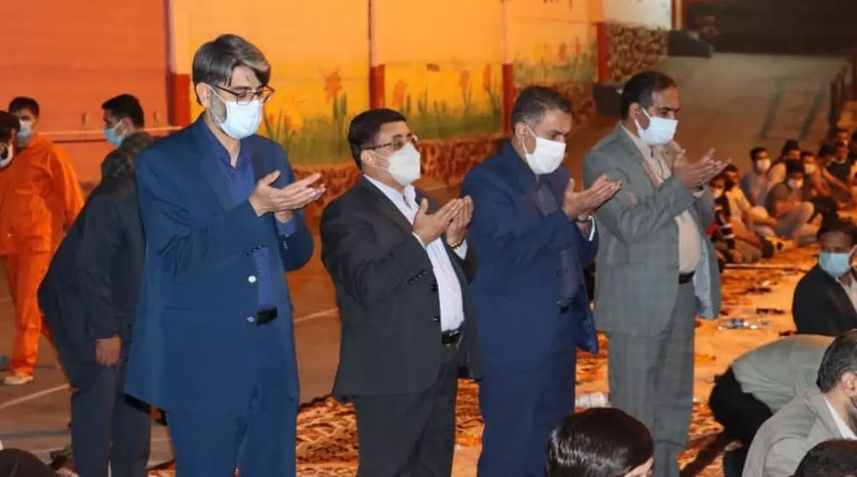 مدیران کل و روسای زندان‌ها در سراسر کشور هر هفته به خانواده یکی از زندانیان سرکشی کنند