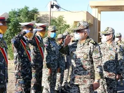 جانشین فرمانده قرارگاه پدافند هوایی از گروه پدافند هوایی قم بازدید کرد